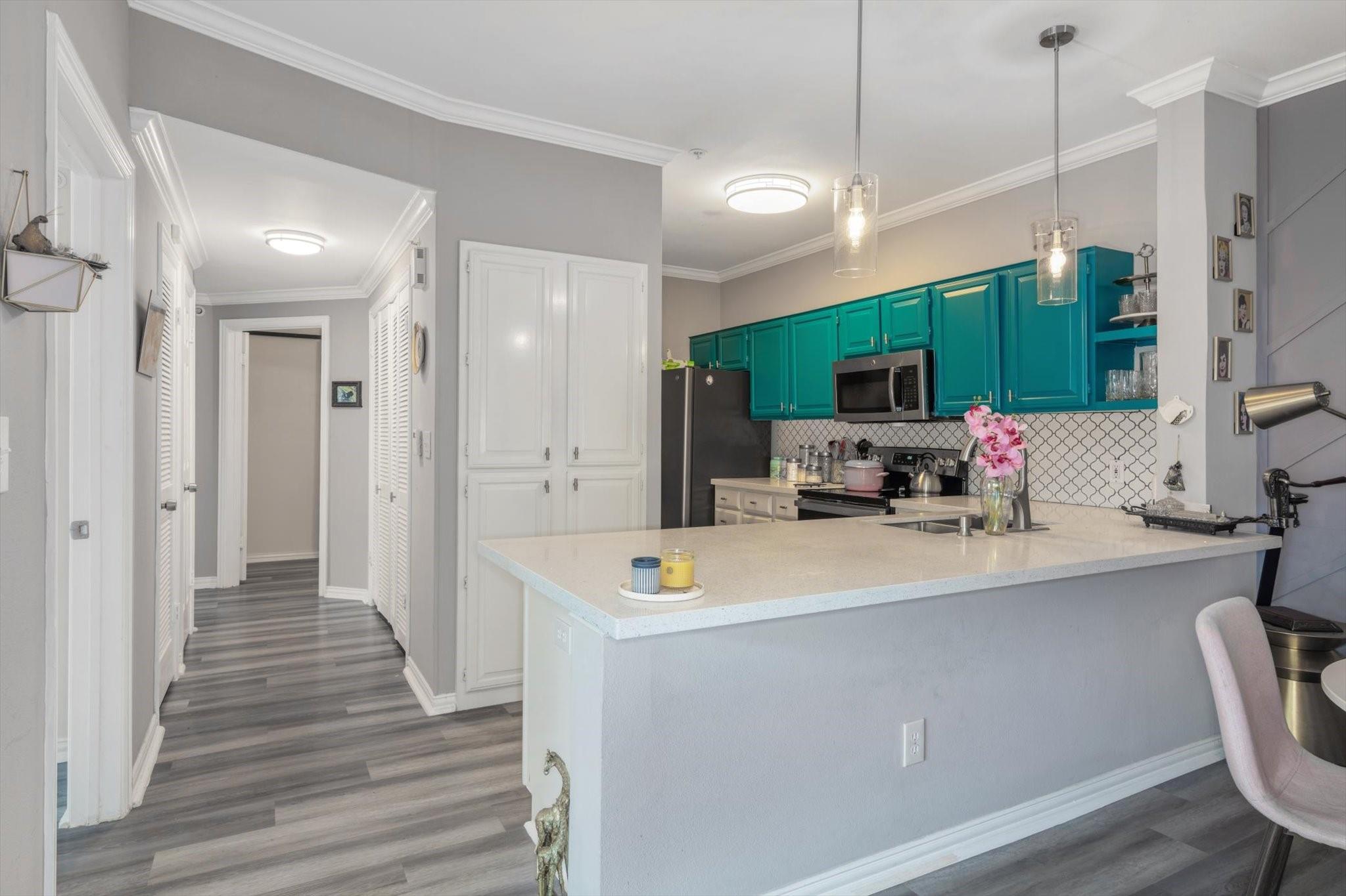 2111 Welch Street #B201 — photo