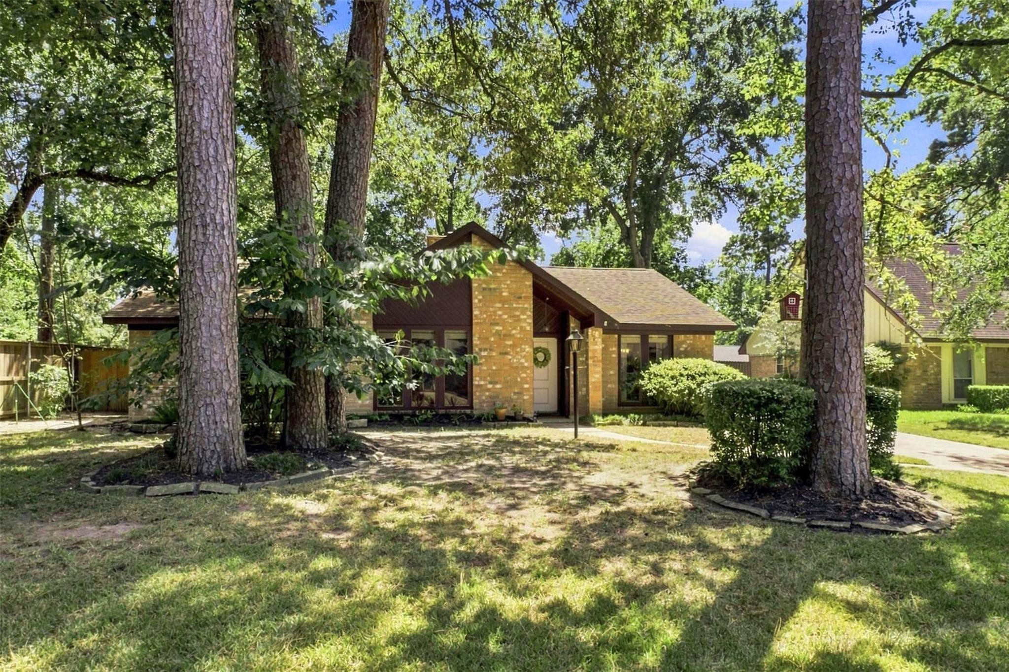 2218 Silver Falls Drive — photo
