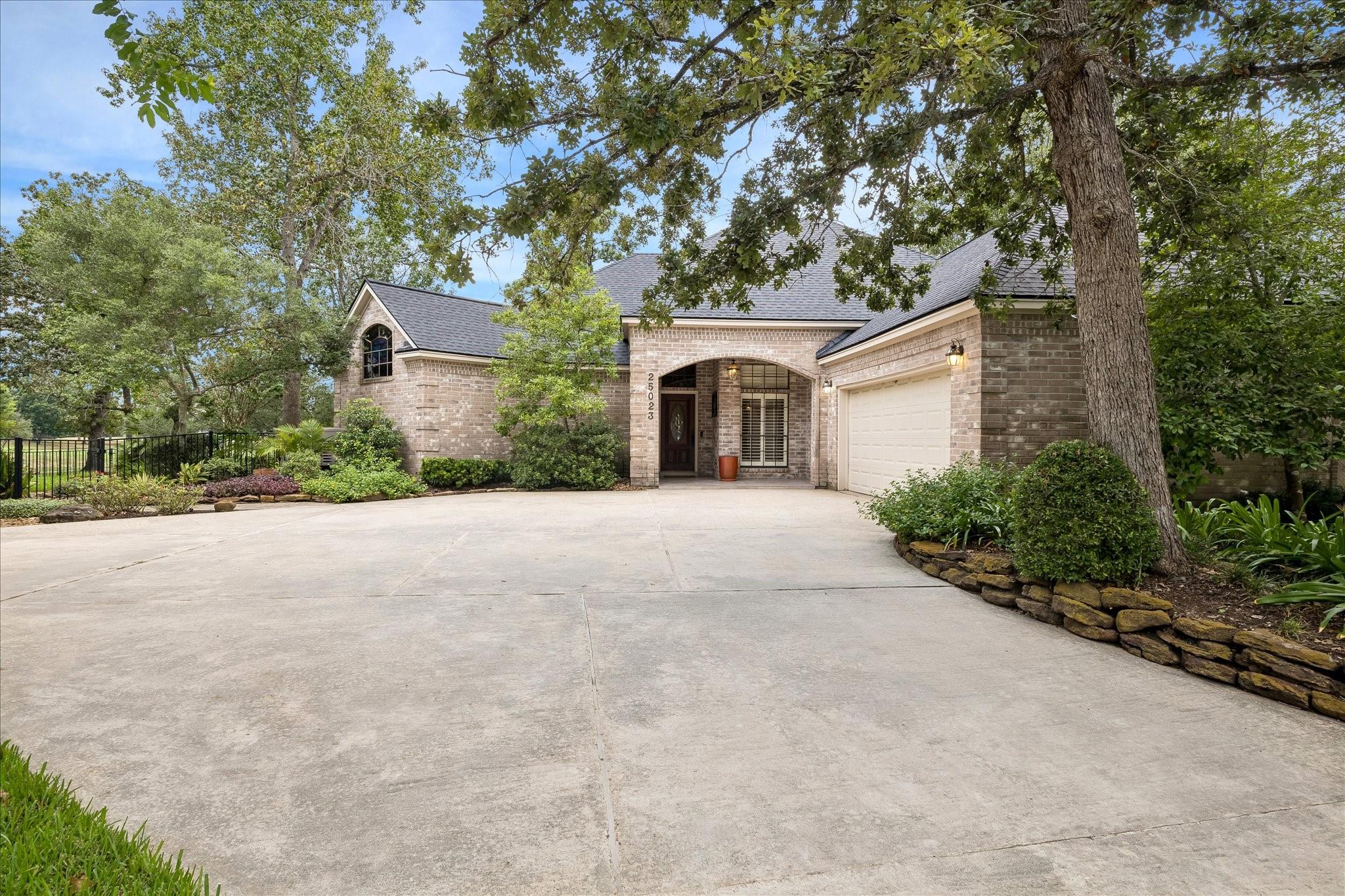 25023 Northampton Terrace Drive — photo