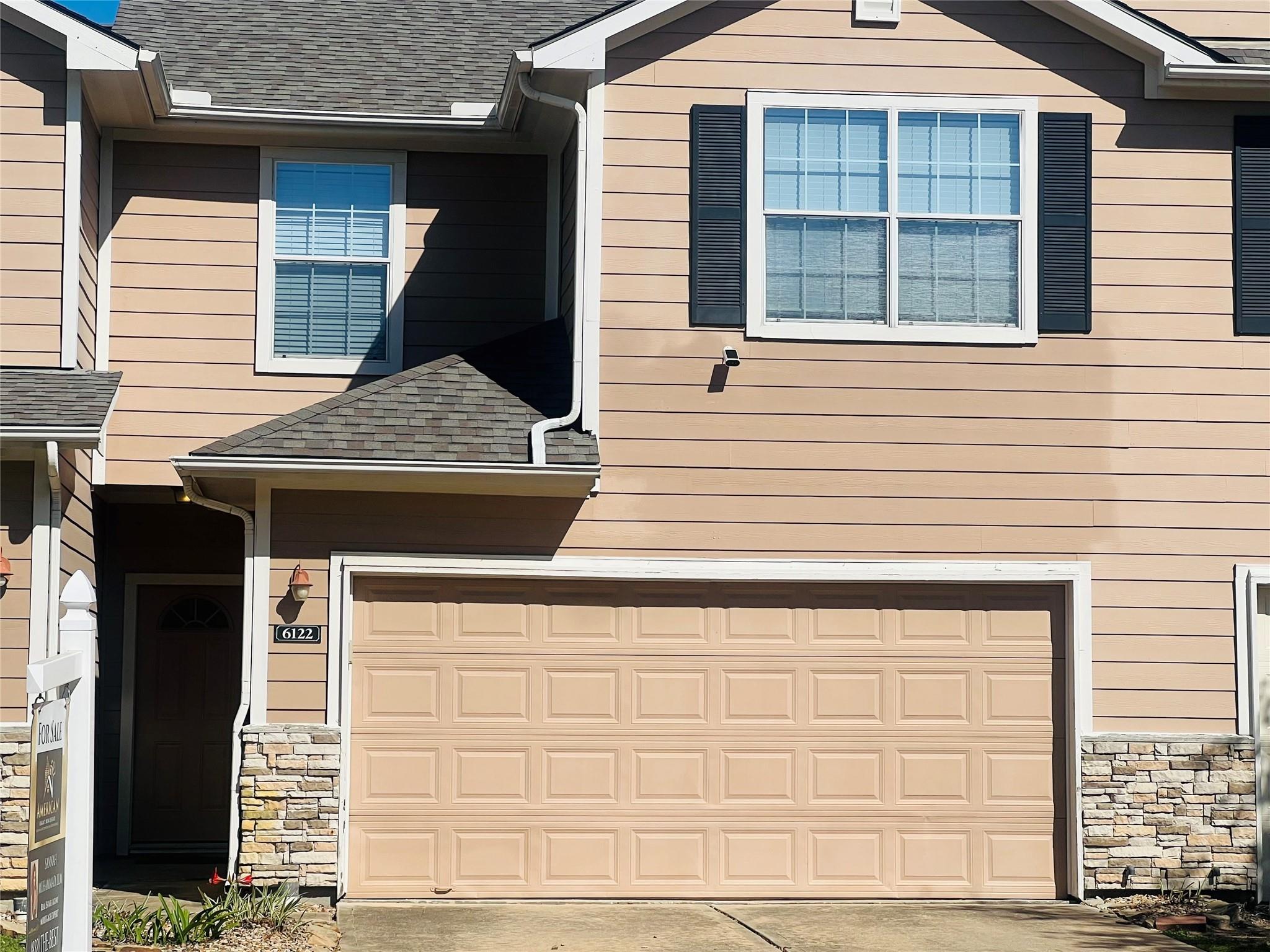 6122 Yorktown Meadow Lane — photo