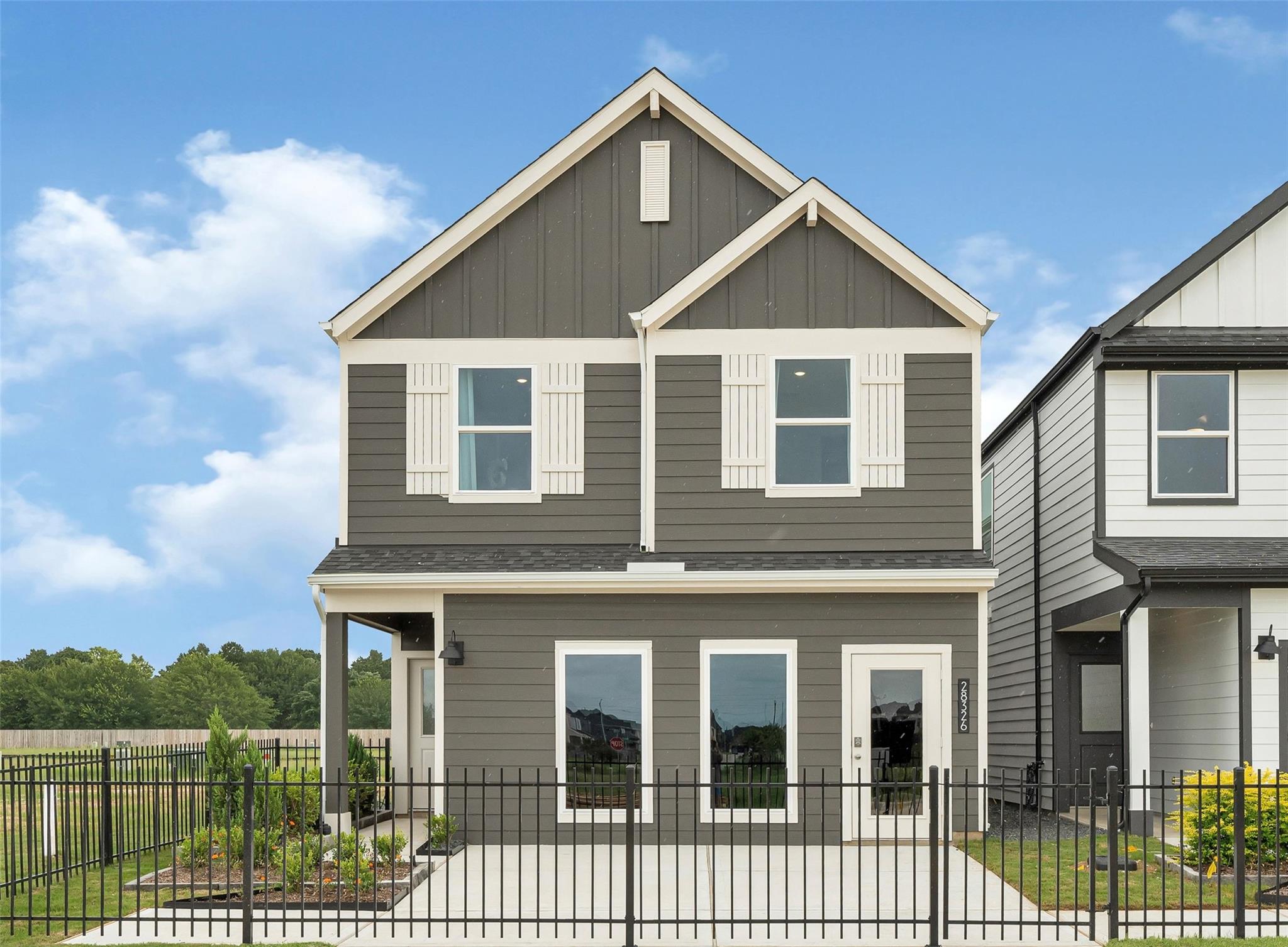 3507 Blackbird Lane — photo
