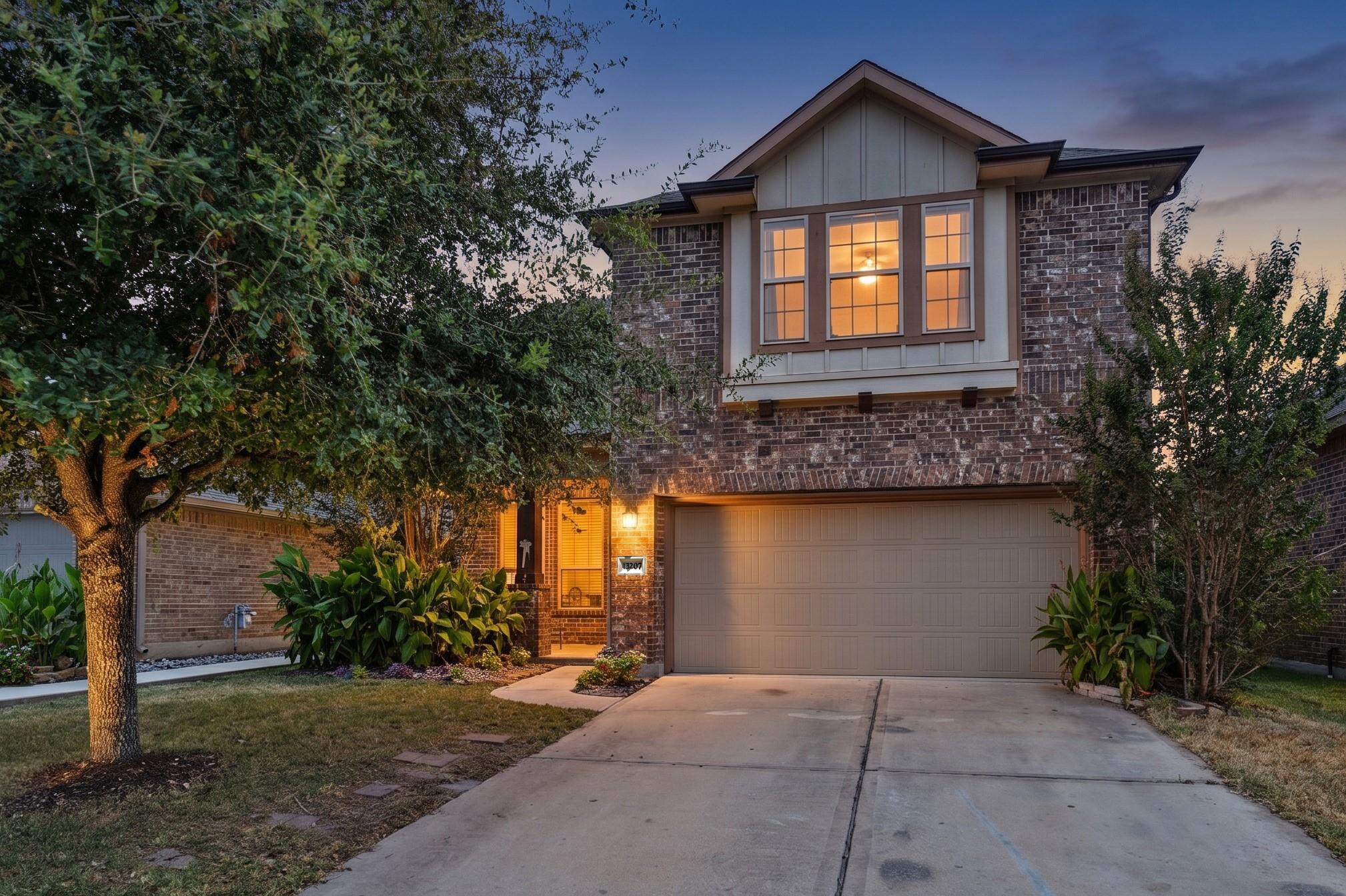 13207 Davenport Hills Lane — photo