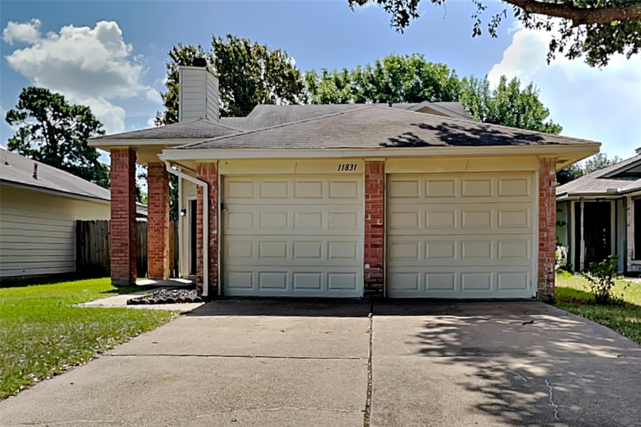 11831 Oakner Drive — photo