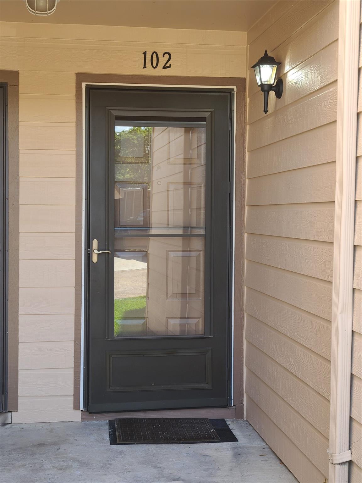 102C Lakeview Terrace — photo