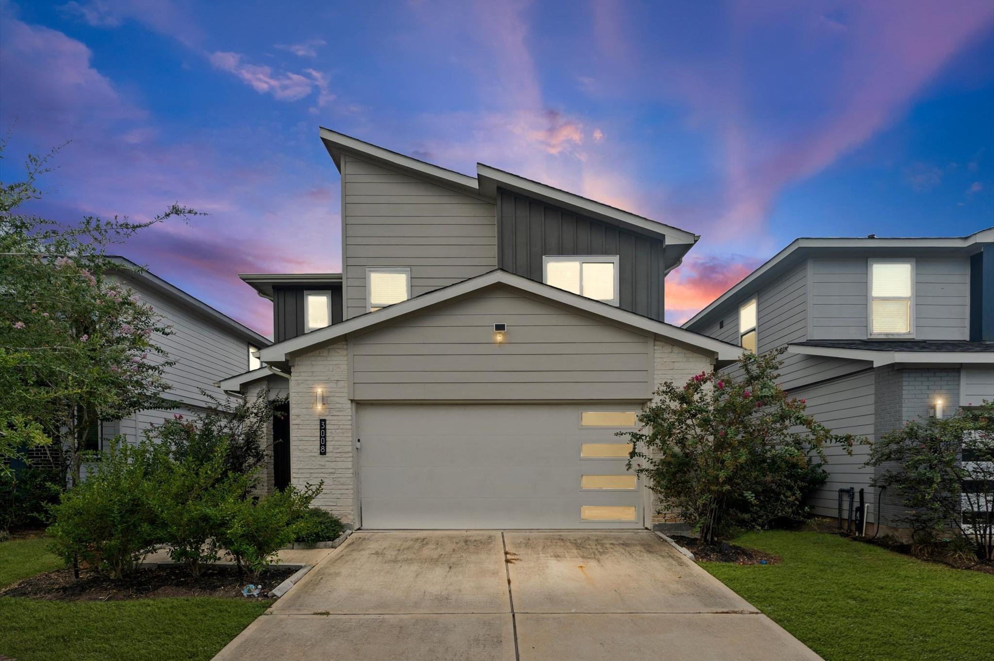 3008 Maughan Heights Trail — photo