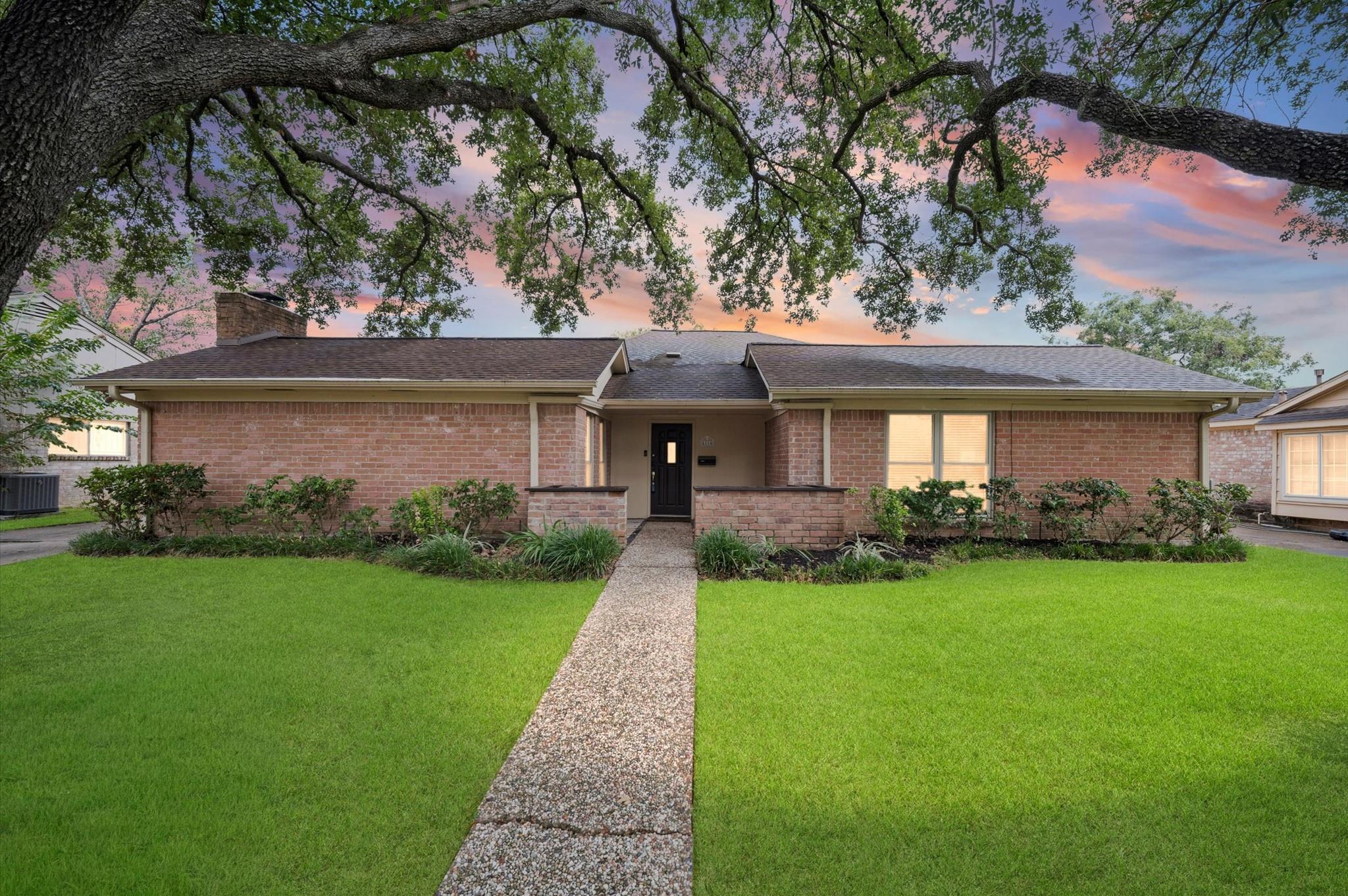 6114 Rollingbrook Drive — photo