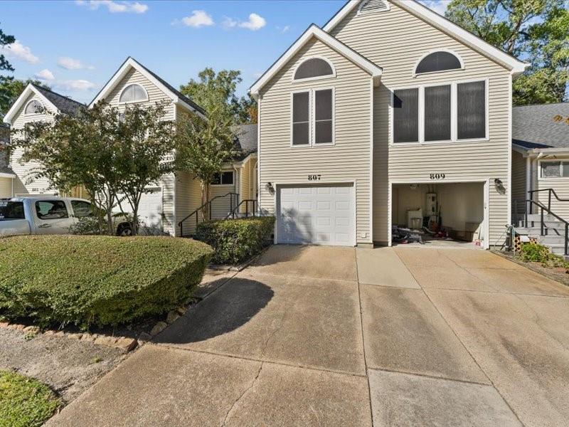 3317 Golden Trails Drive #807 — photo