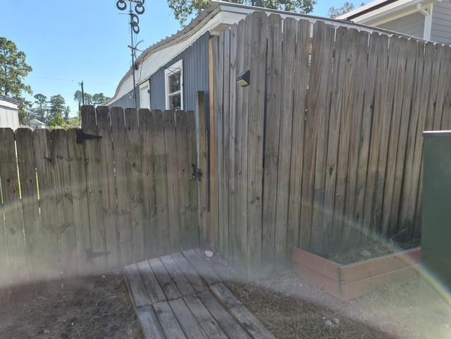 16905 Glenheath St — photo