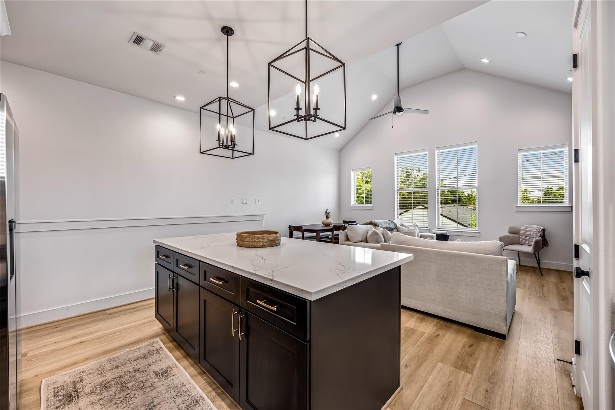 1508 Ryon Street #B — photo