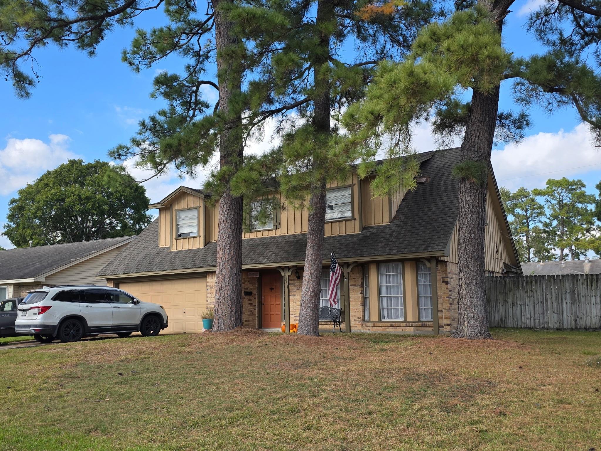 13911 Waterville Way — photo
