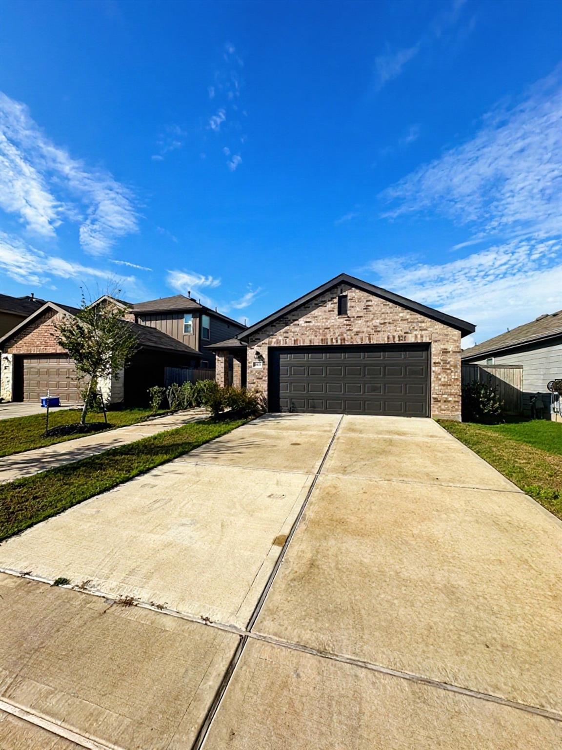 4538 Pinehurst Trace Drive, Pinehurst, TX 77362 — photo 3