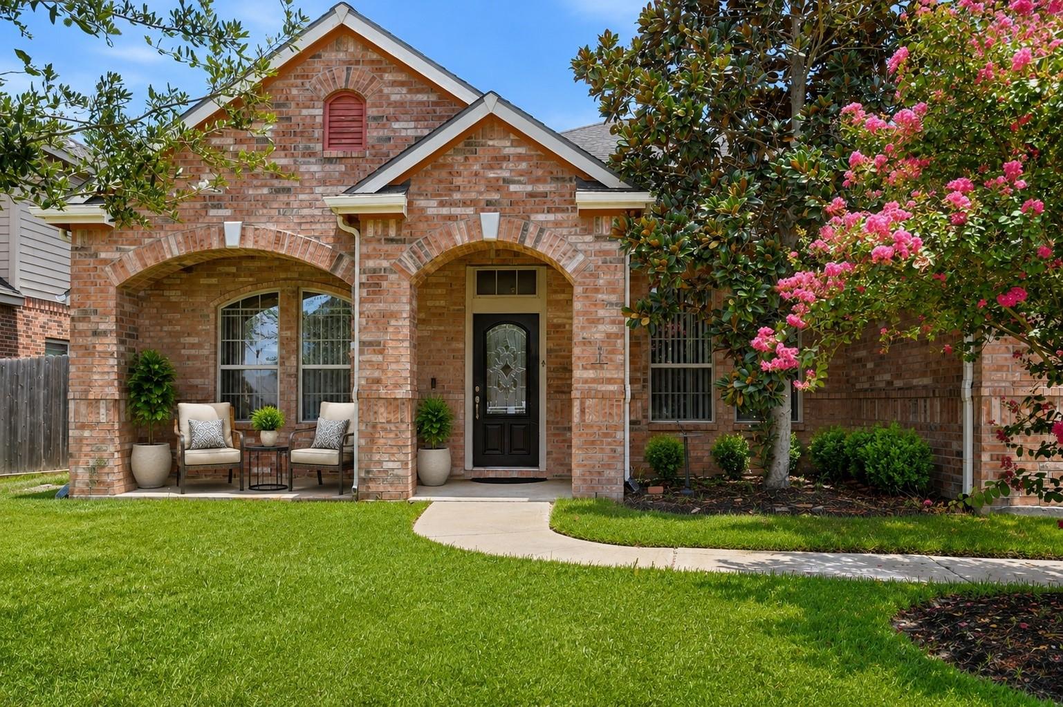 18714 Tupper Creek Court — photo