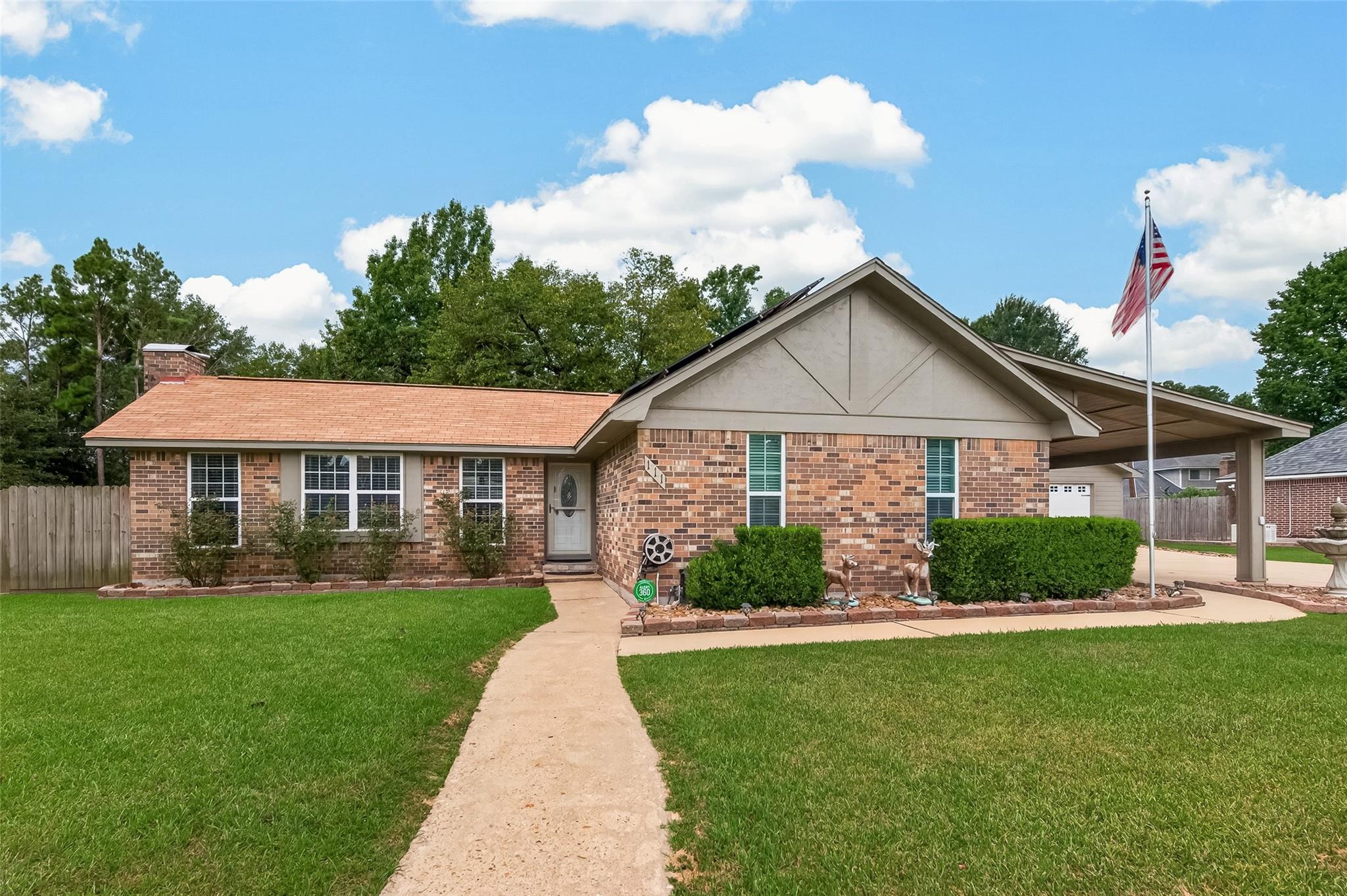 111 Texarkana Drive — photo