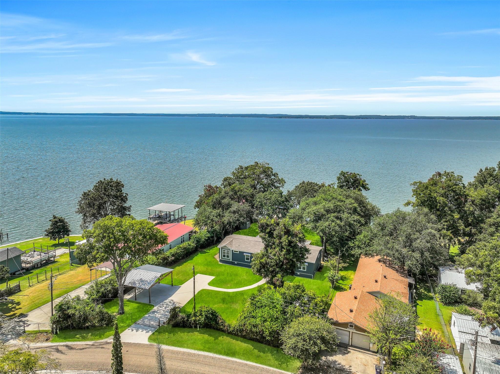 280 Nugent Drive — photo