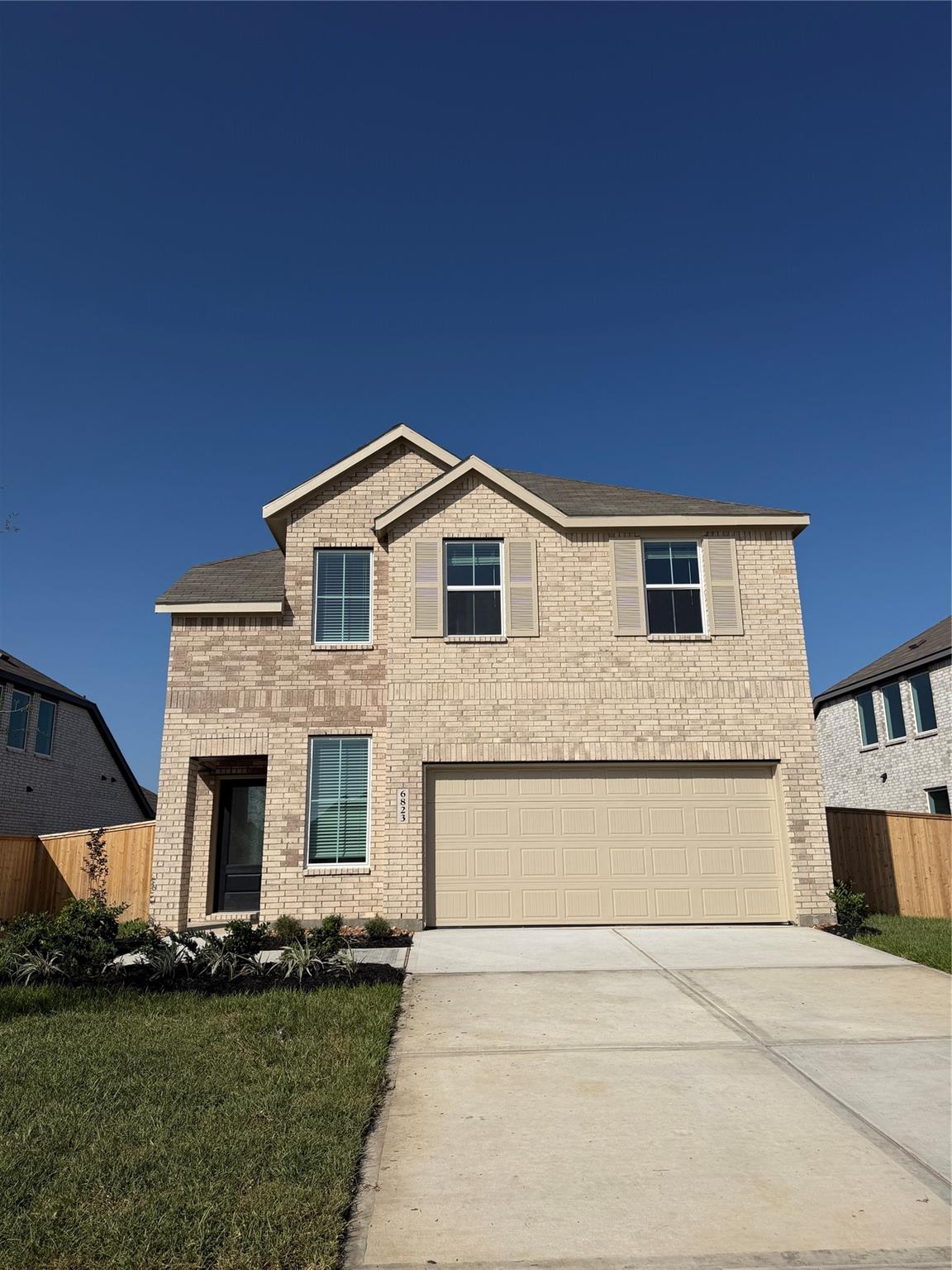 6823 Papillon Lane — photo