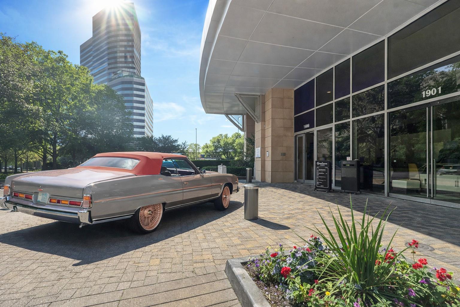1901 Post Oak Boulevard #4103 — photo