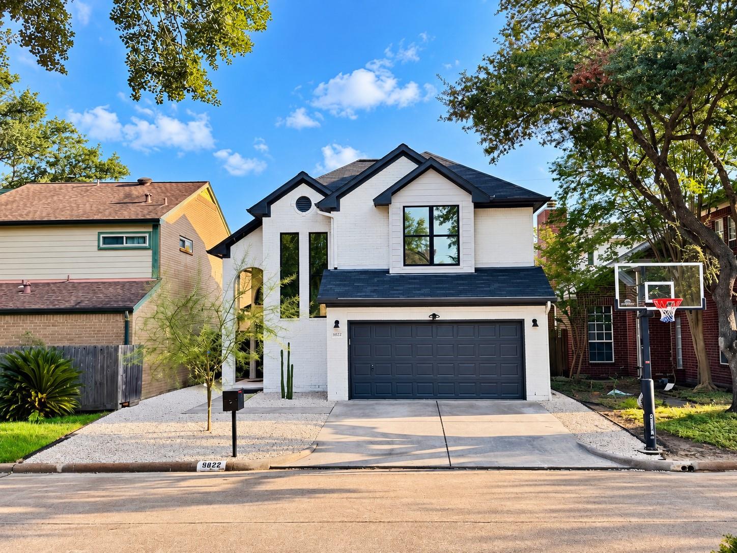 9822 Oak Point Drive — photo