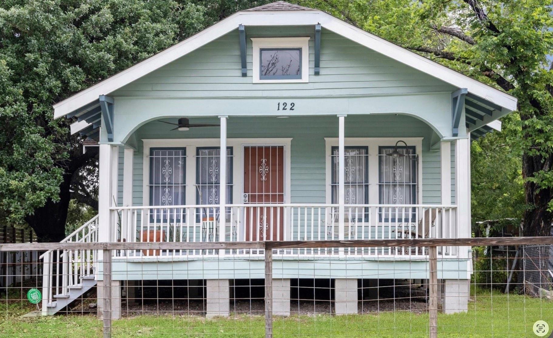 122 Bedford Street — photo
