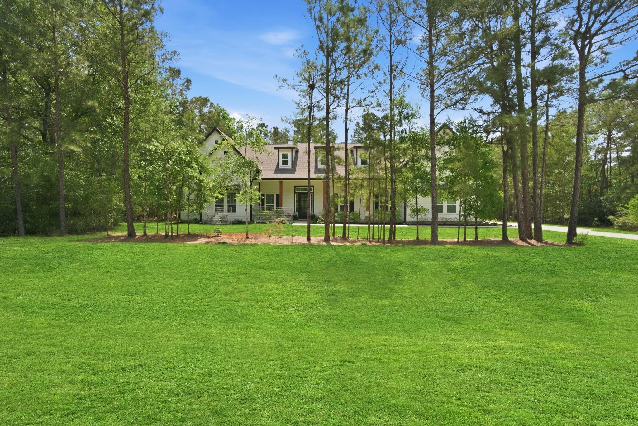 7752 Pony Court — photo