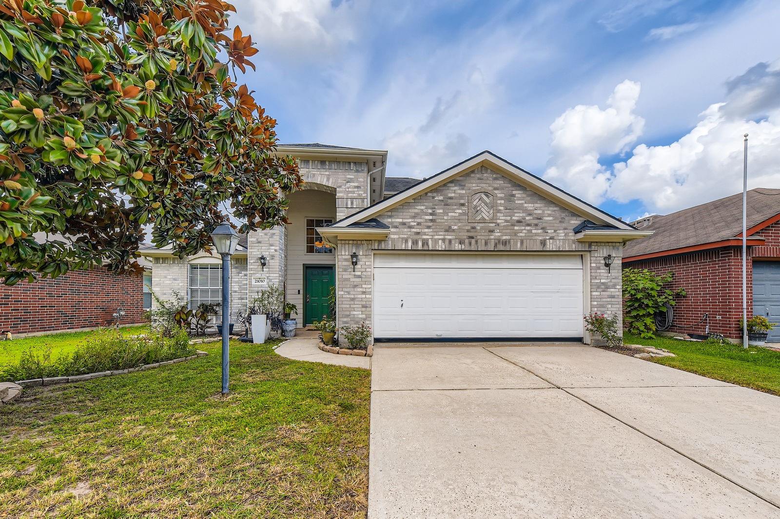 21010 Vista Trace Drive — photo