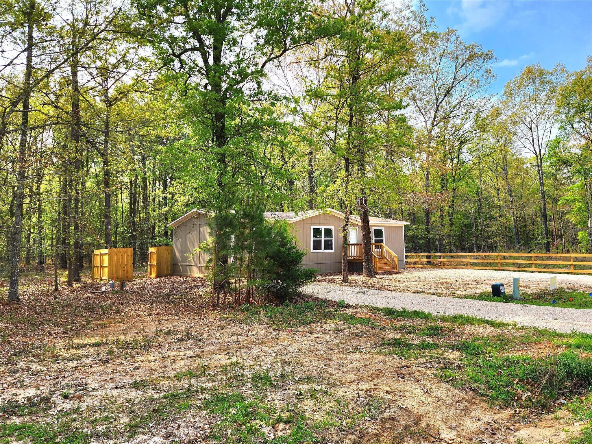 1010 Hidden Oaks Drive — photo