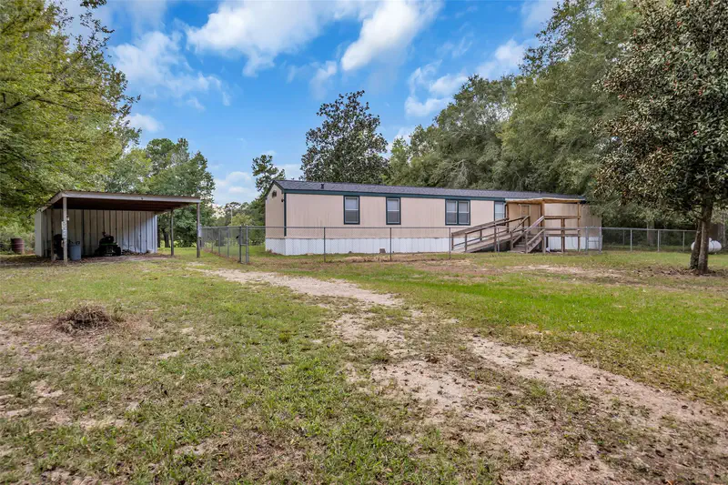 10172 Faulkner Road — photo