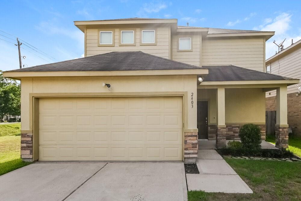 2403 Lacyberry Street — photo