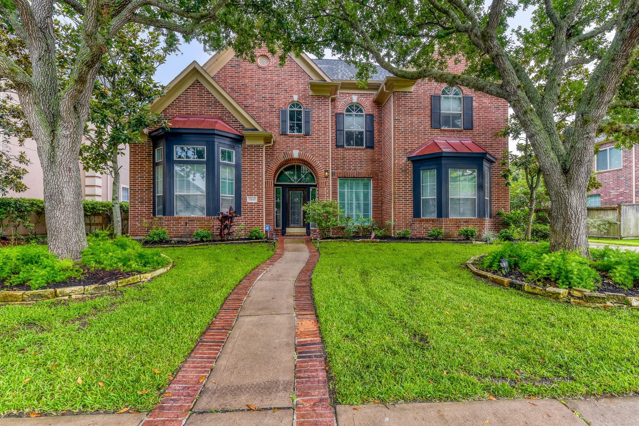 2610 W Bainbridge Circle — photo