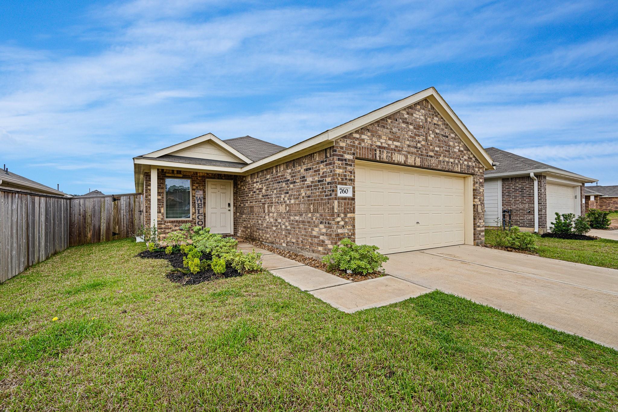 760 Hackberry Branch Court — photo
