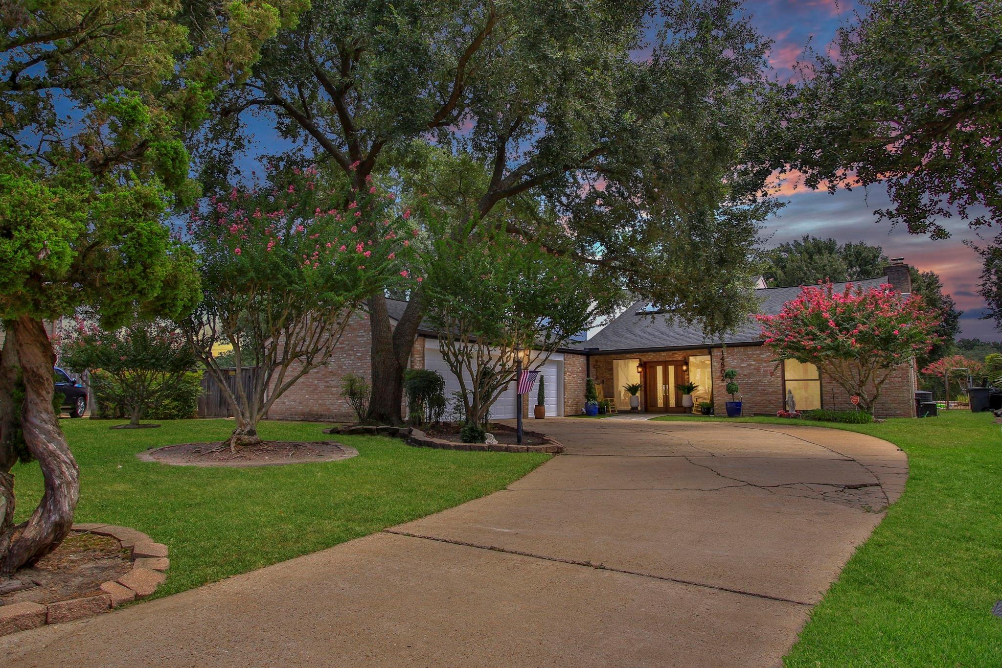 14802 Bluffridge Circle — photo