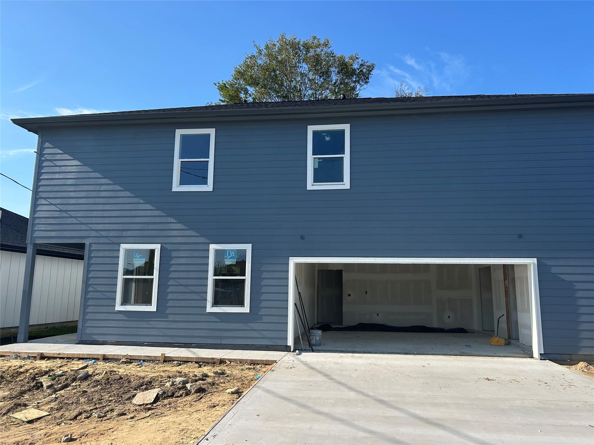 1111 E Main Street — photo
