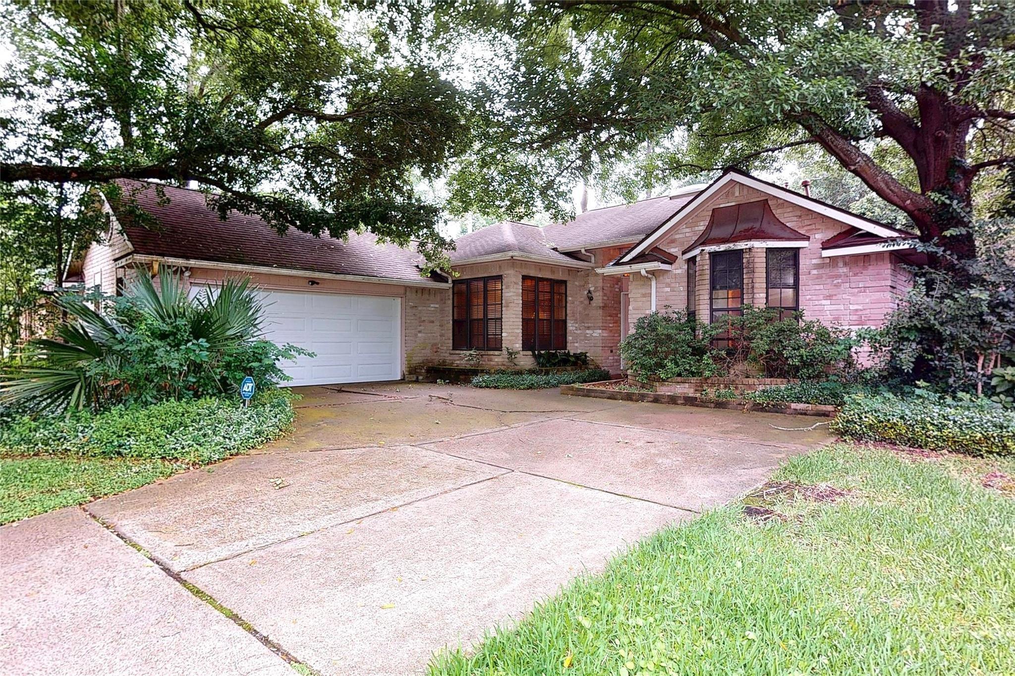 2611 Brookdale Drive — photo