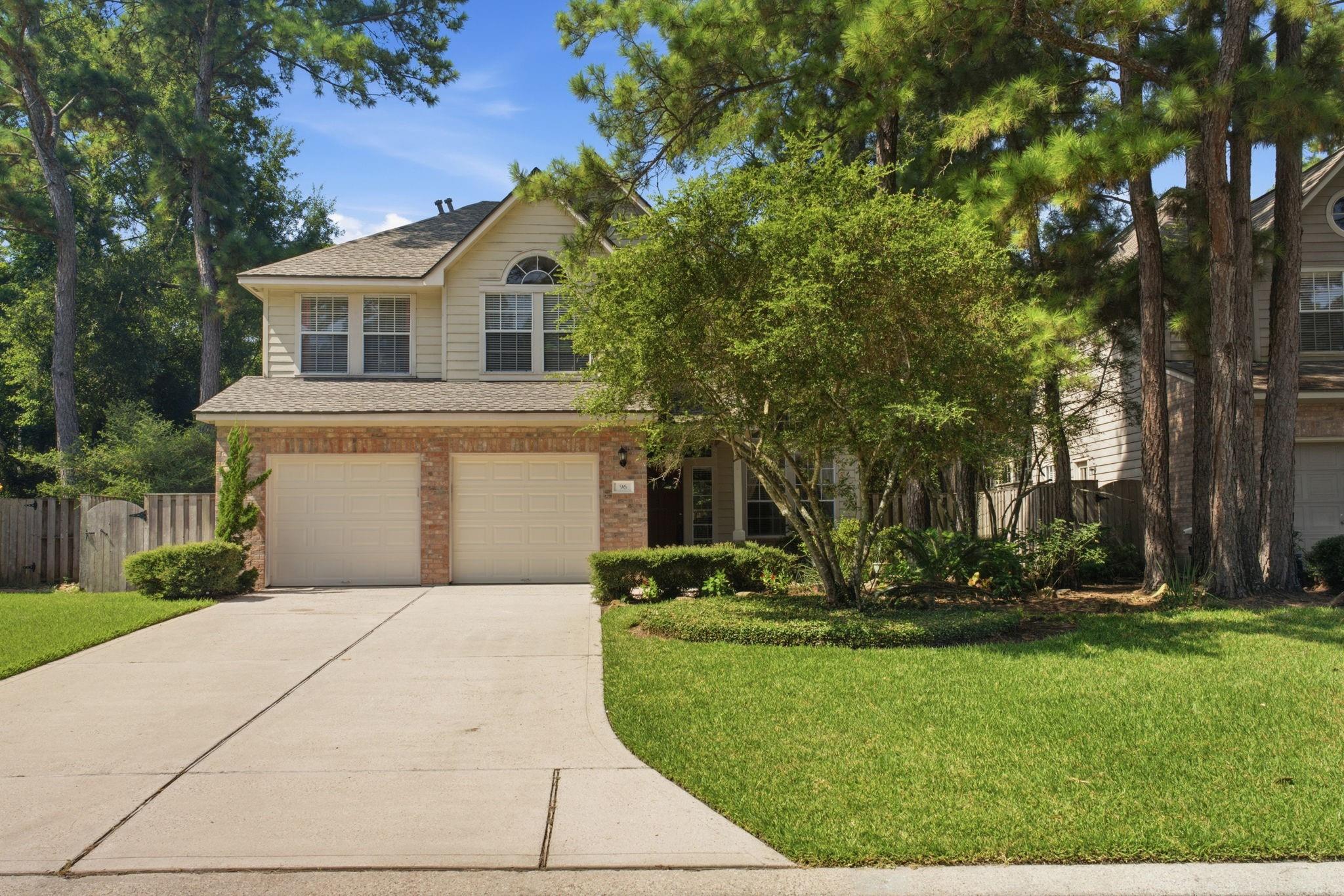 96 E Lakeridge Drive, The Woodlands, TX 77381 — photo 2