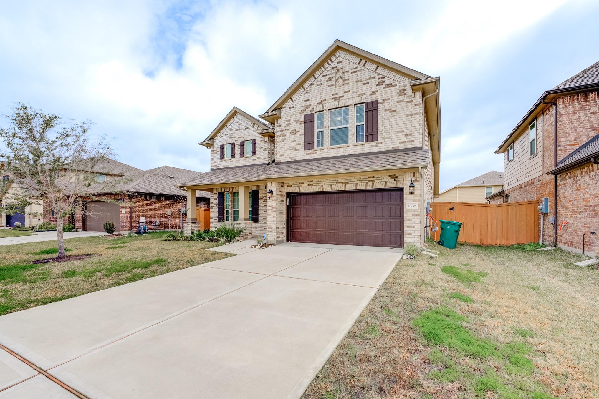 10739 Cliffs View Drive, Rosharon, TX 77583 — photo 2