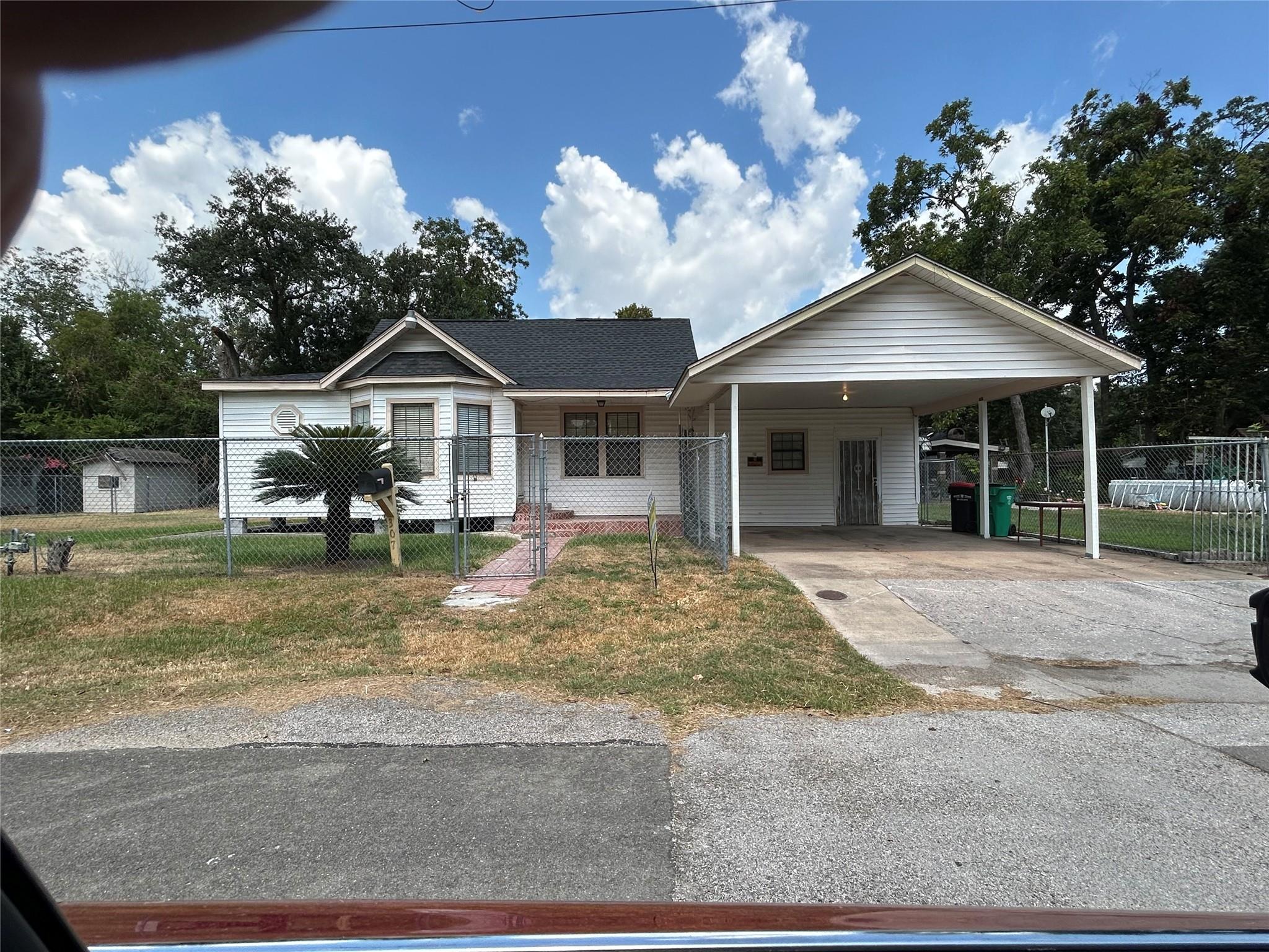 307 Hafer Street — photo