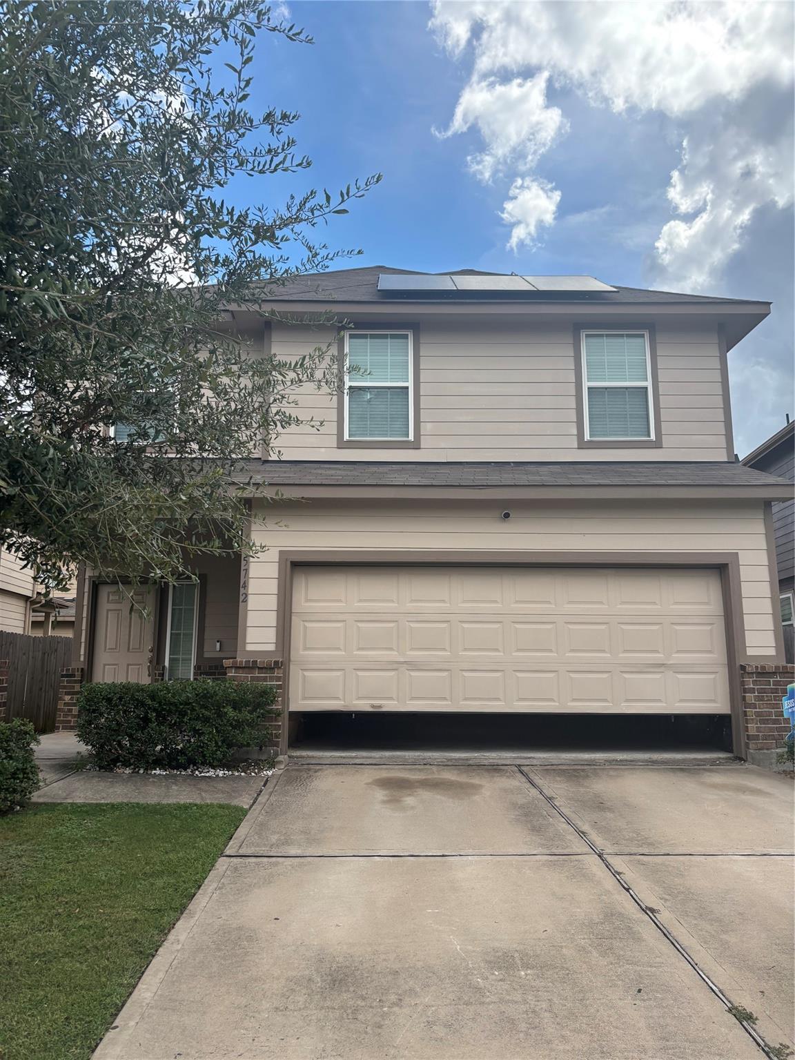 5742 Manning Creek Trail — photo