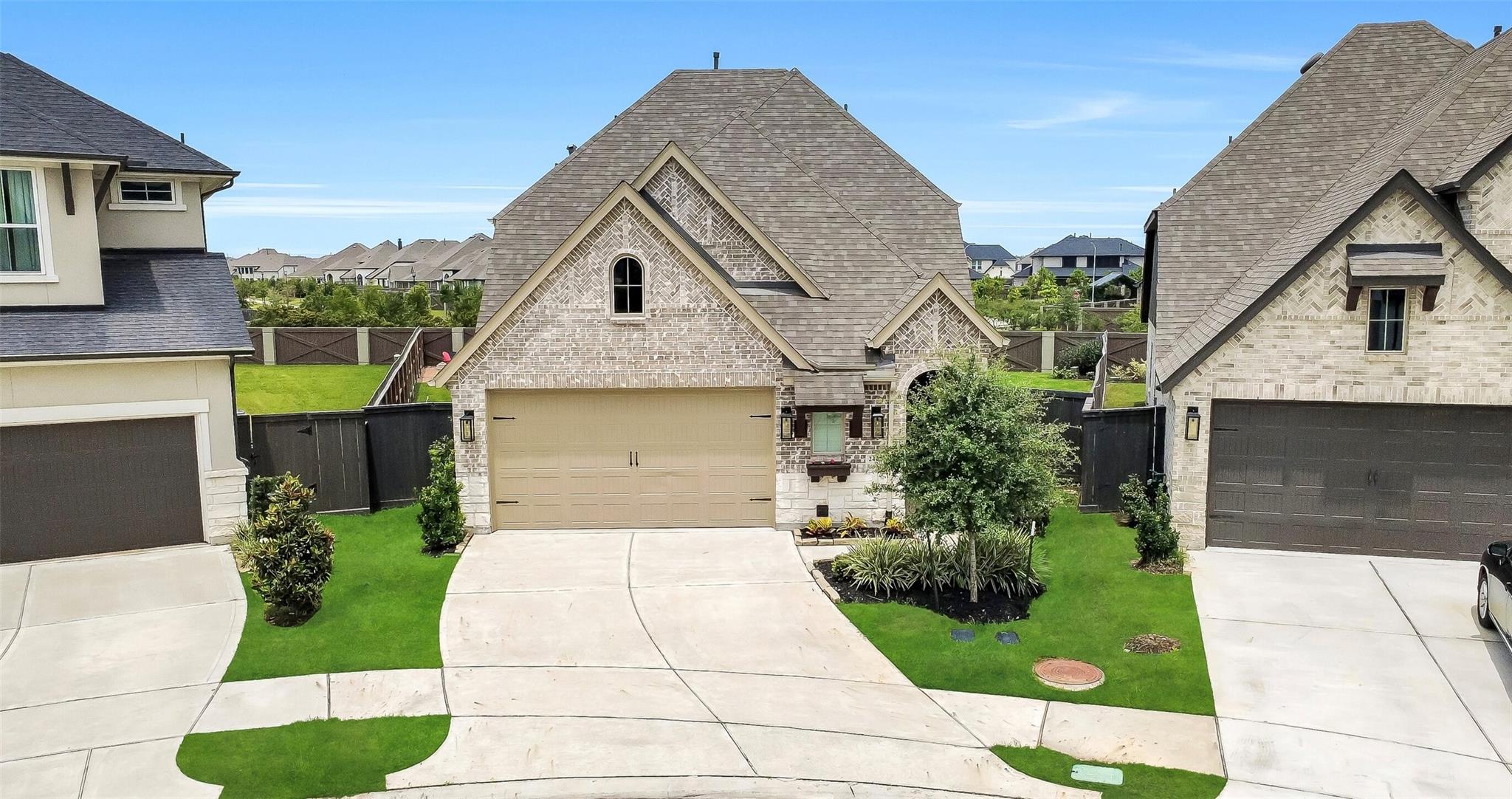2403 Shallot Lane — photo