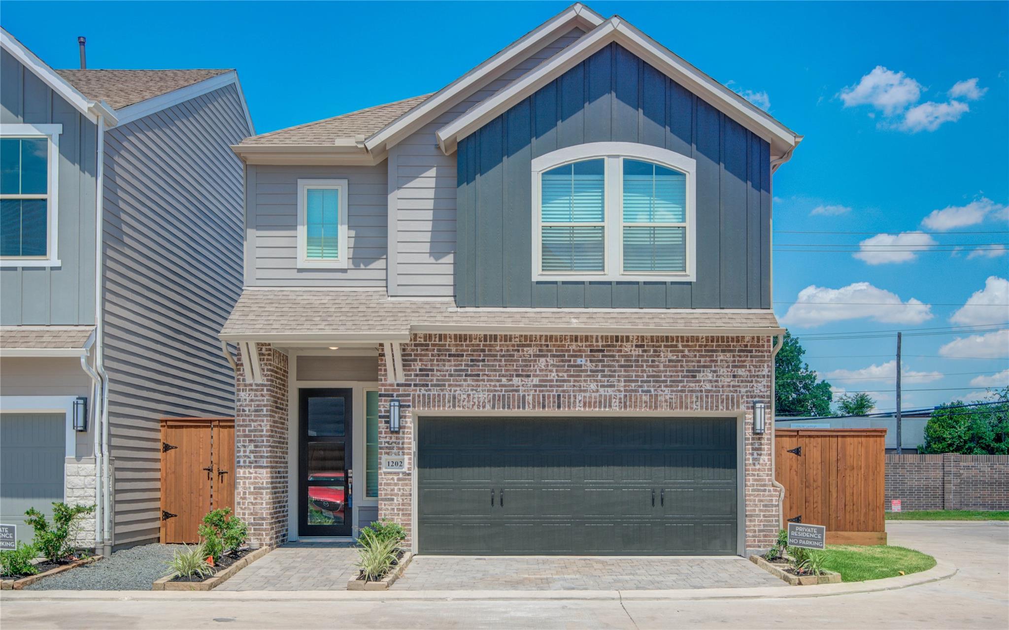 1202 Kiefer Hill Way — photo