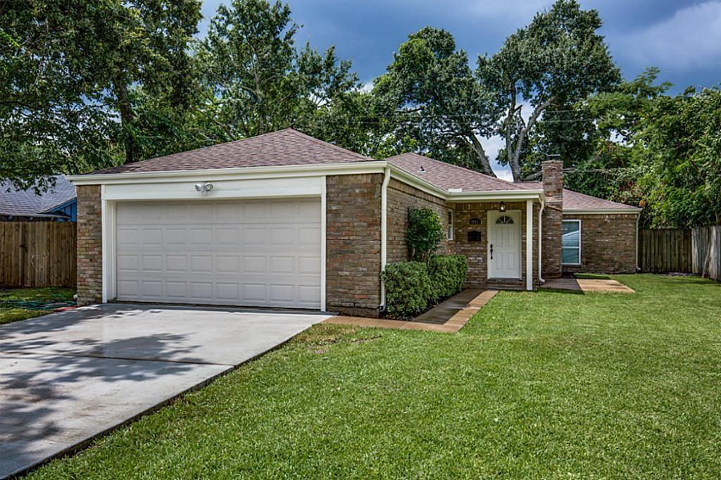 10061 Timberwood Drive — photo