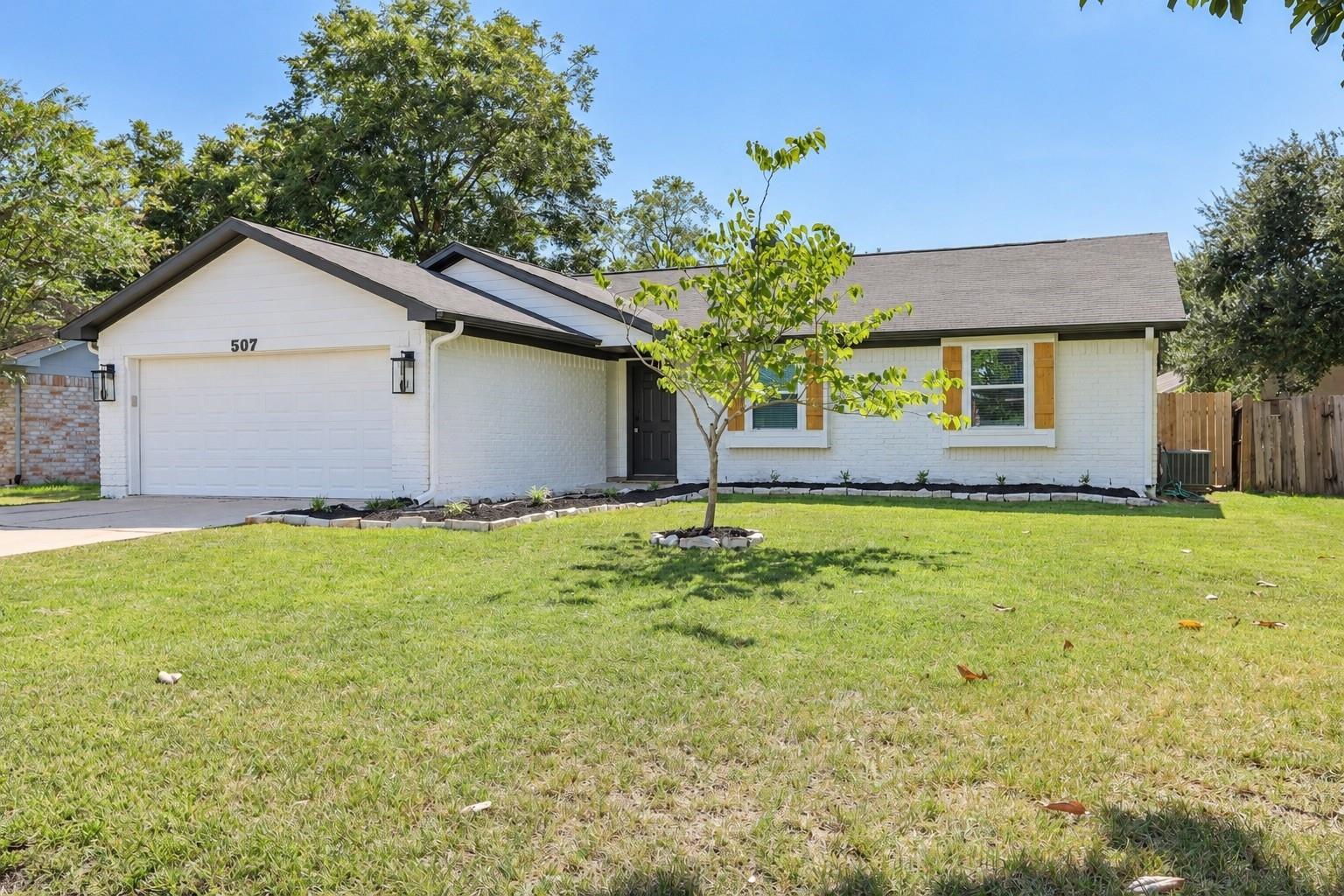 507 Land Grant Drive — photo
