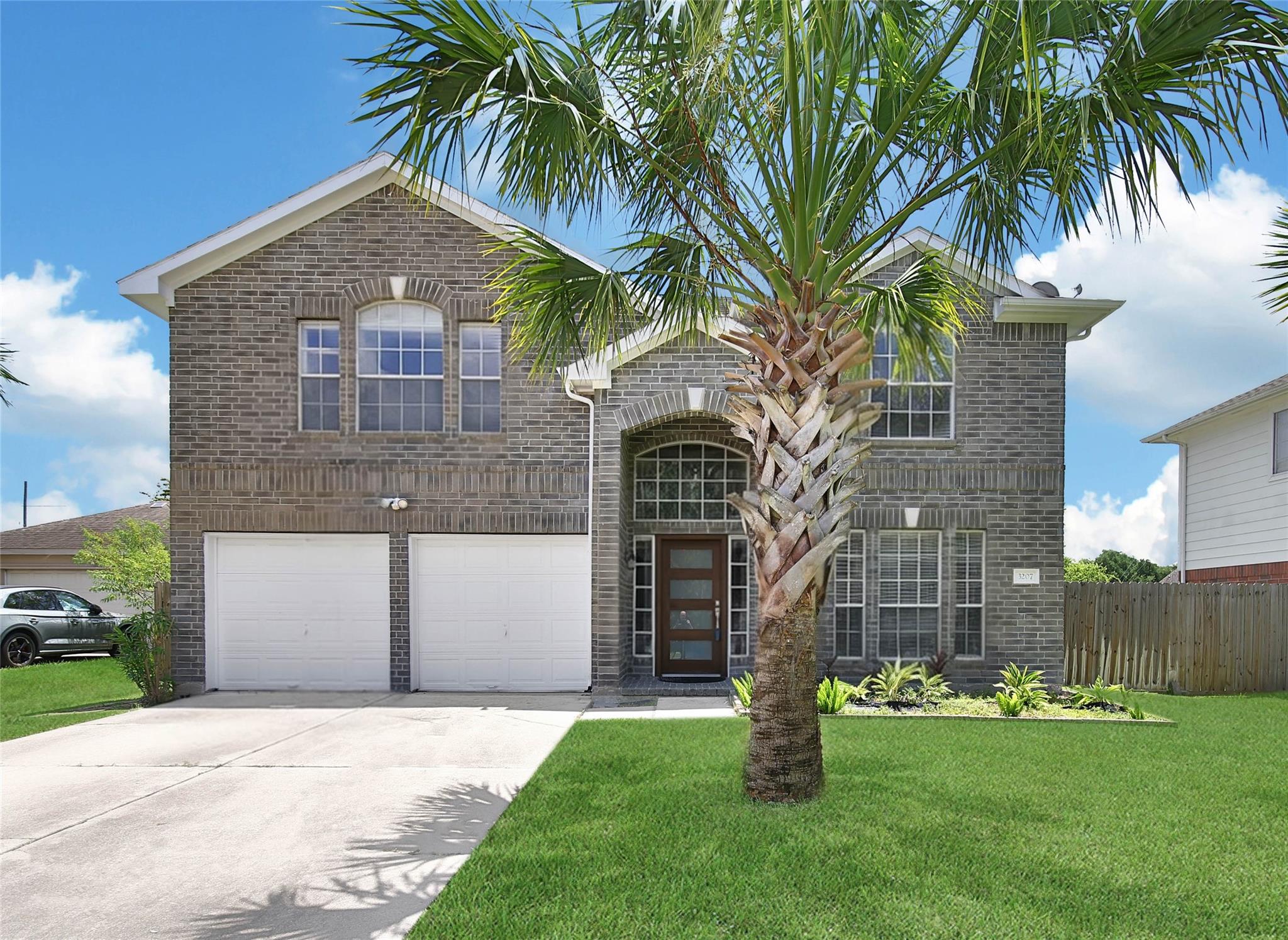 3207 Leila Oaks Drive — photo