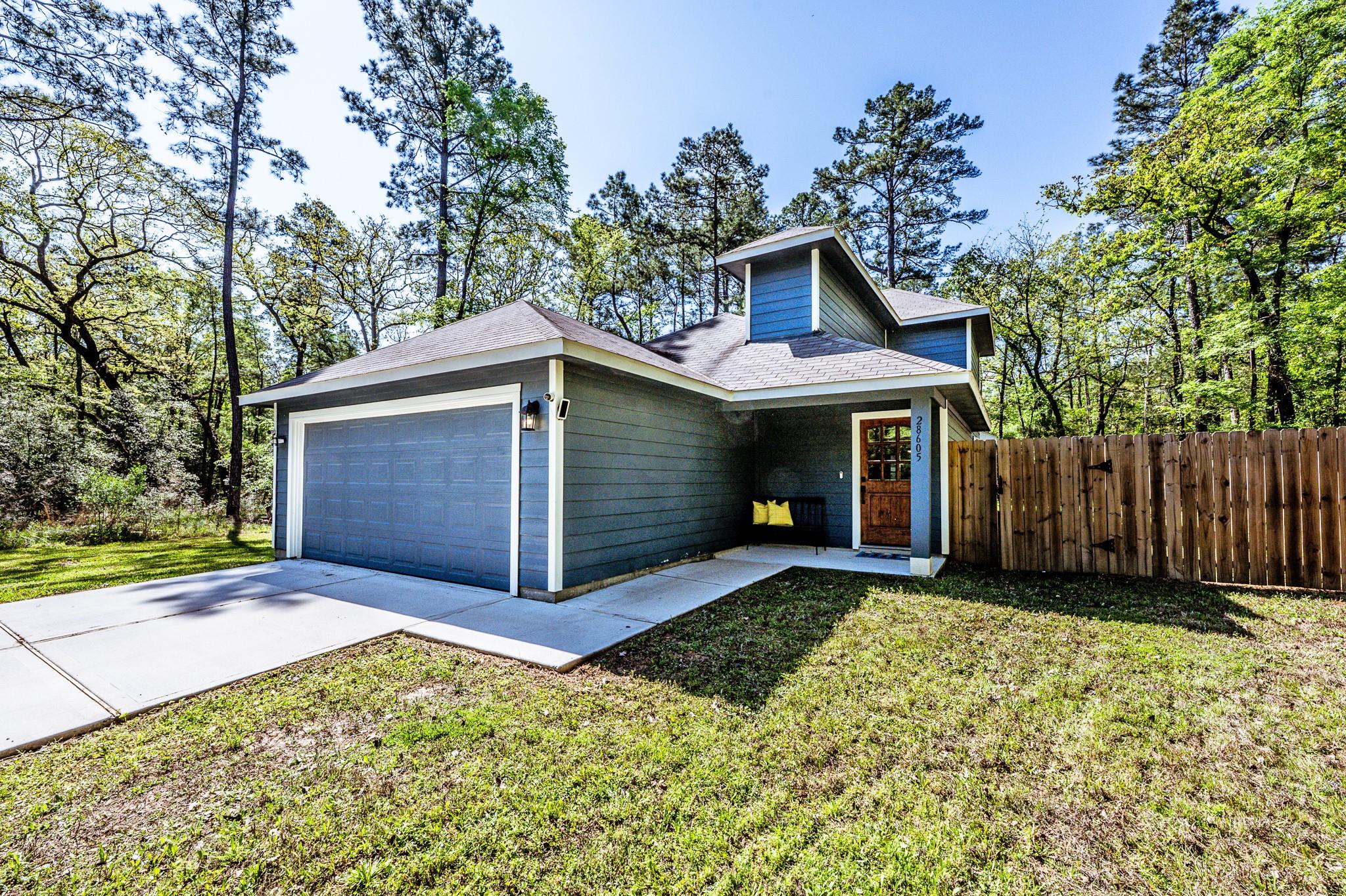 28605 Cedar Court — photo