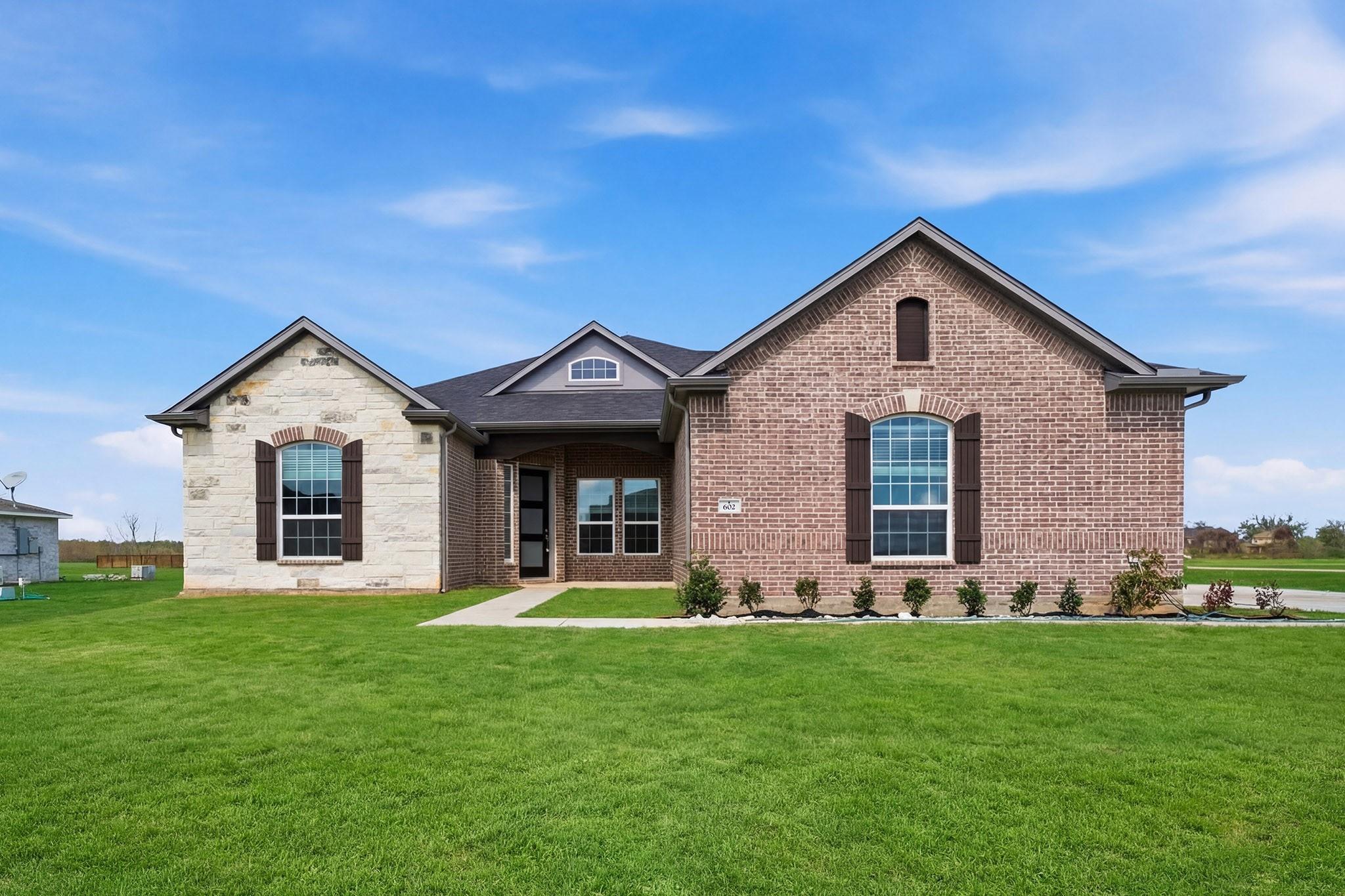 602 Johnston Drive — photo