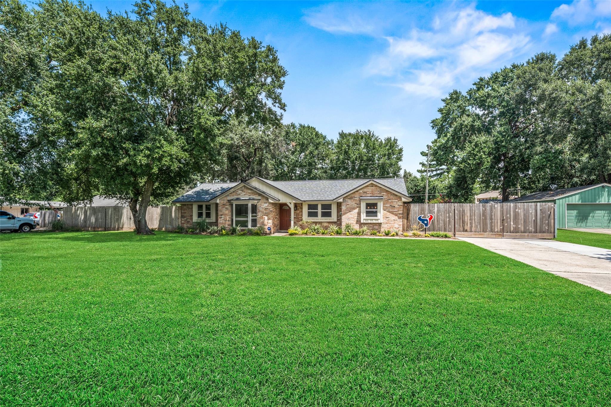 13406 E Cypress Forest Drive — photo