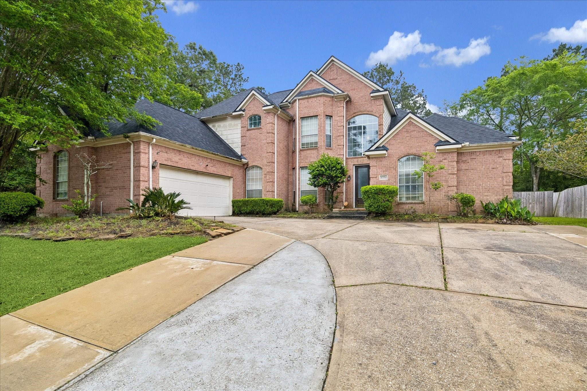 6334 Shoreview Court — photo
