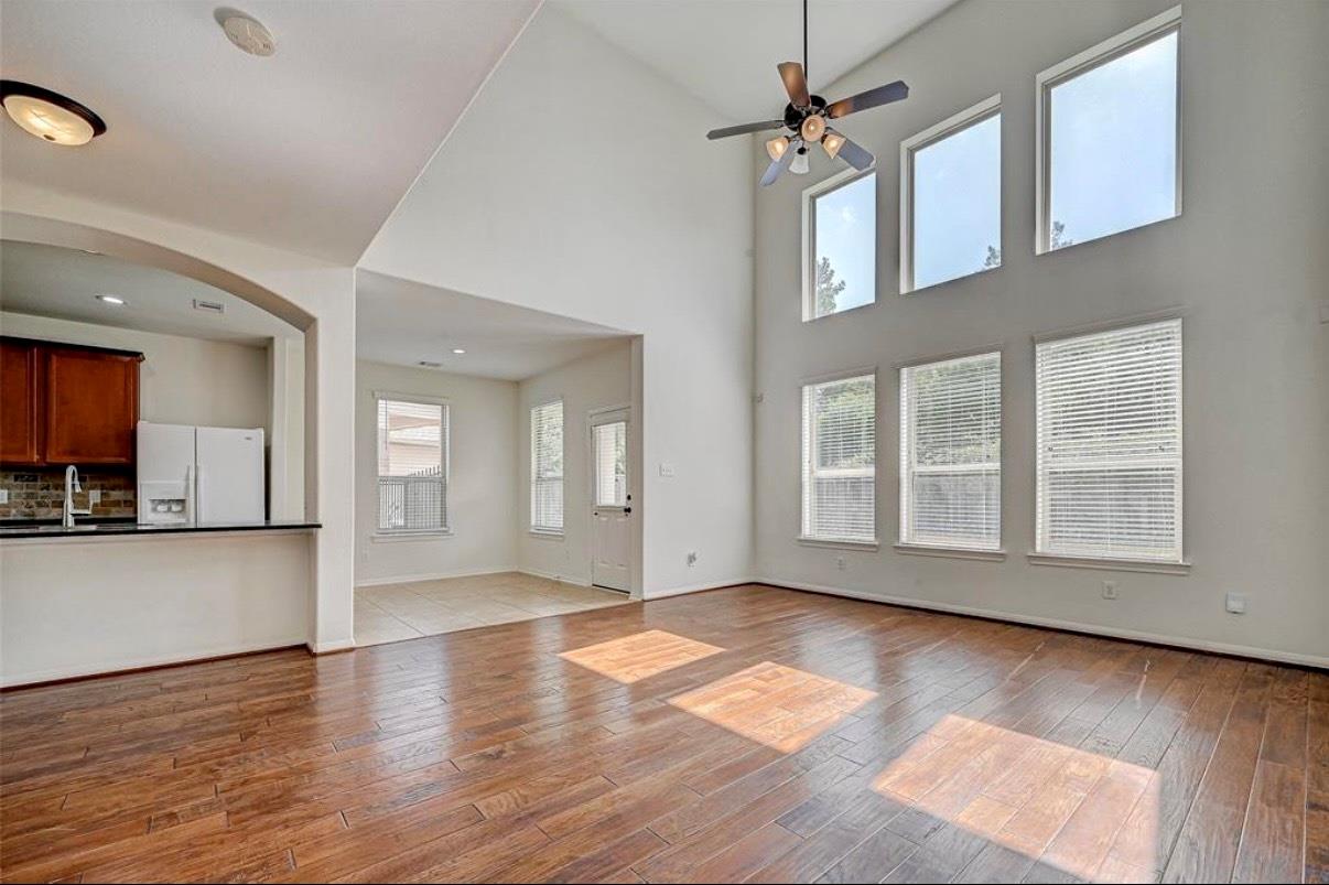 11 Sagamore Ridge Place — photo