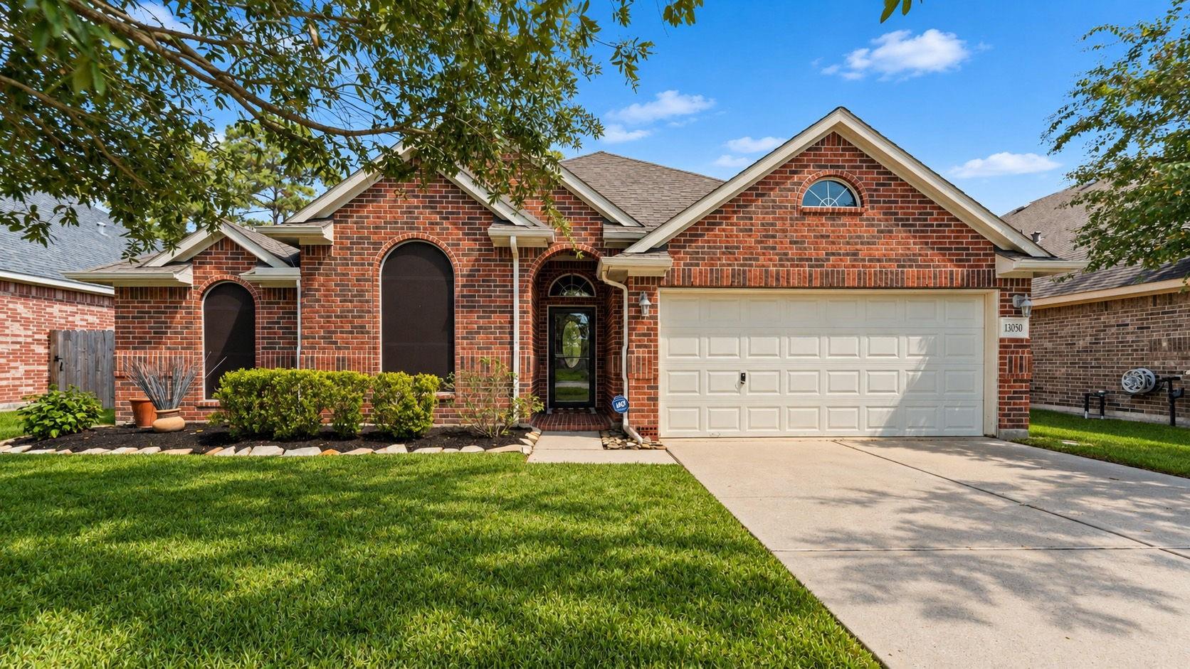 13050 Chatfield Manor Lane — photo