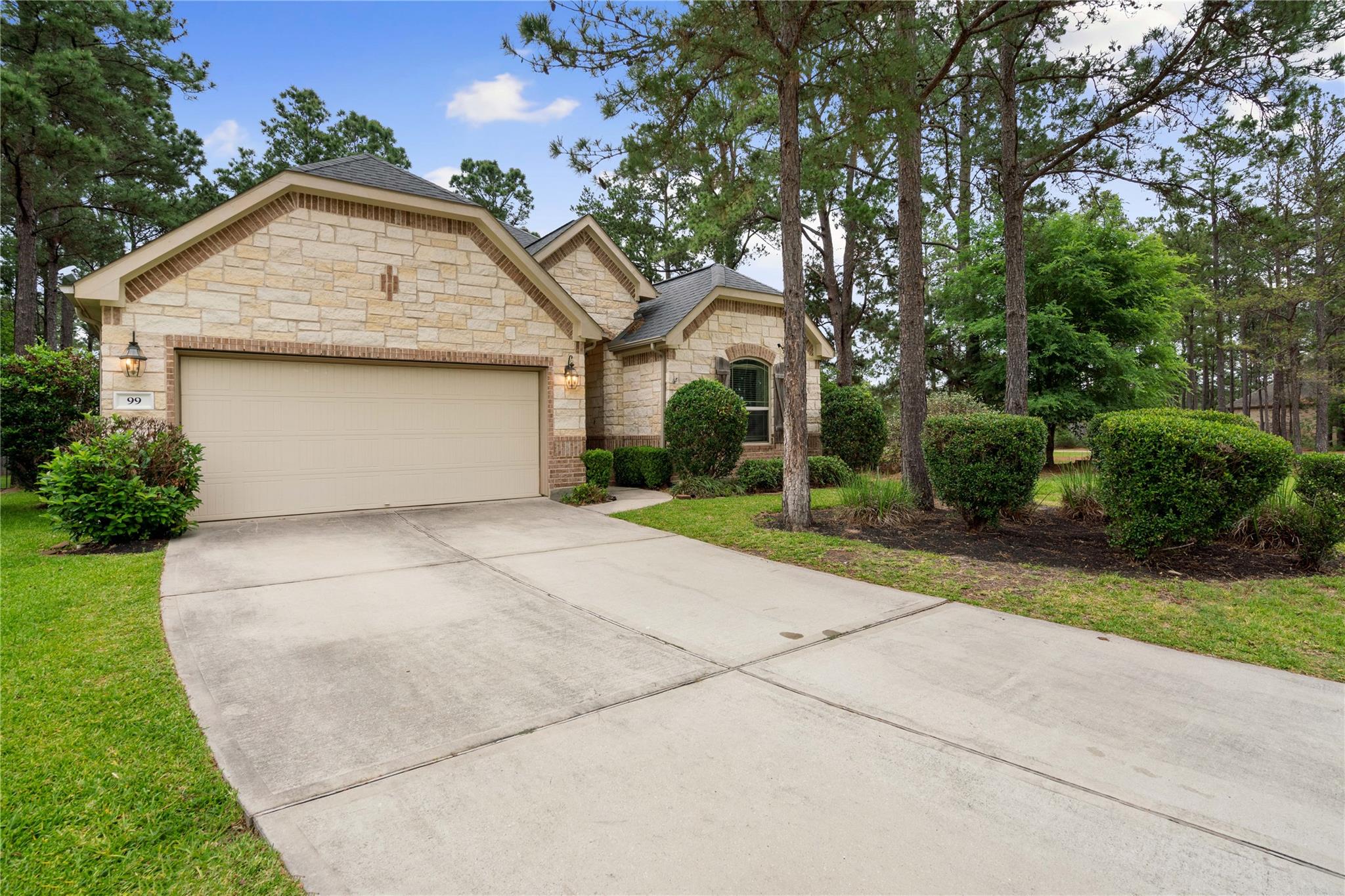 99 W Jagged Ridge Circle, Spring, TX 77389 — photo 2