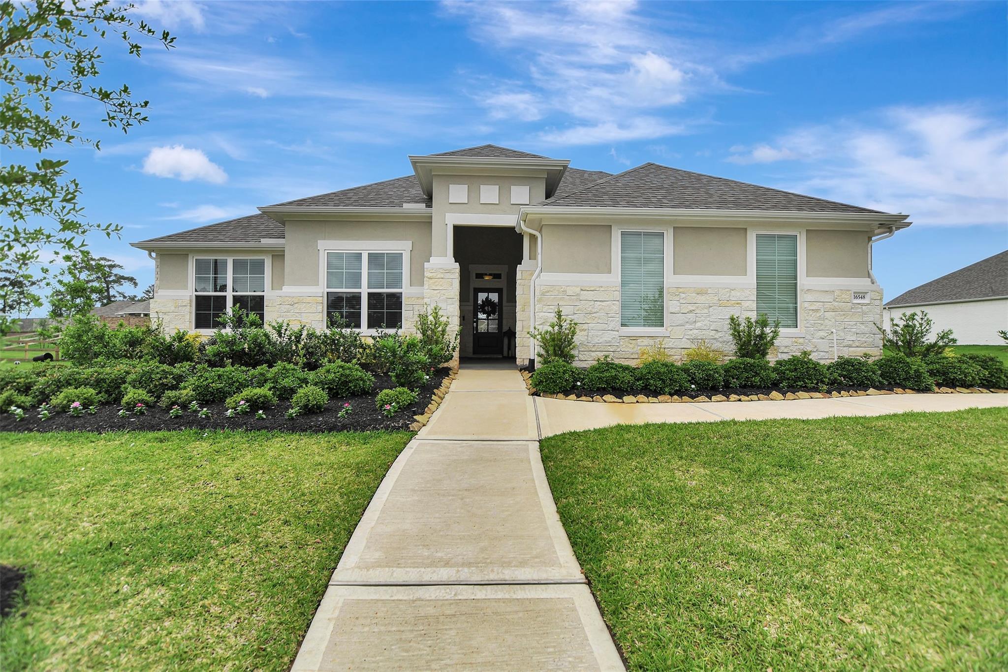 16548 Gaines Glen Lane — photo