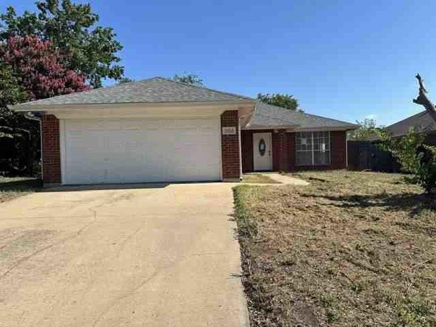 5554 Northfield Drive — photo